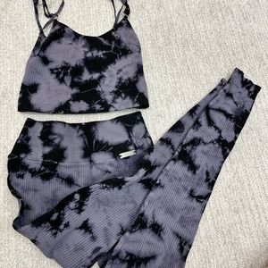 Bombshell grey black seamless set